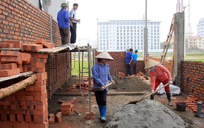 Xây thêm tầng, nâng tầng, đổ tràn bê tông và lợp mái tôn